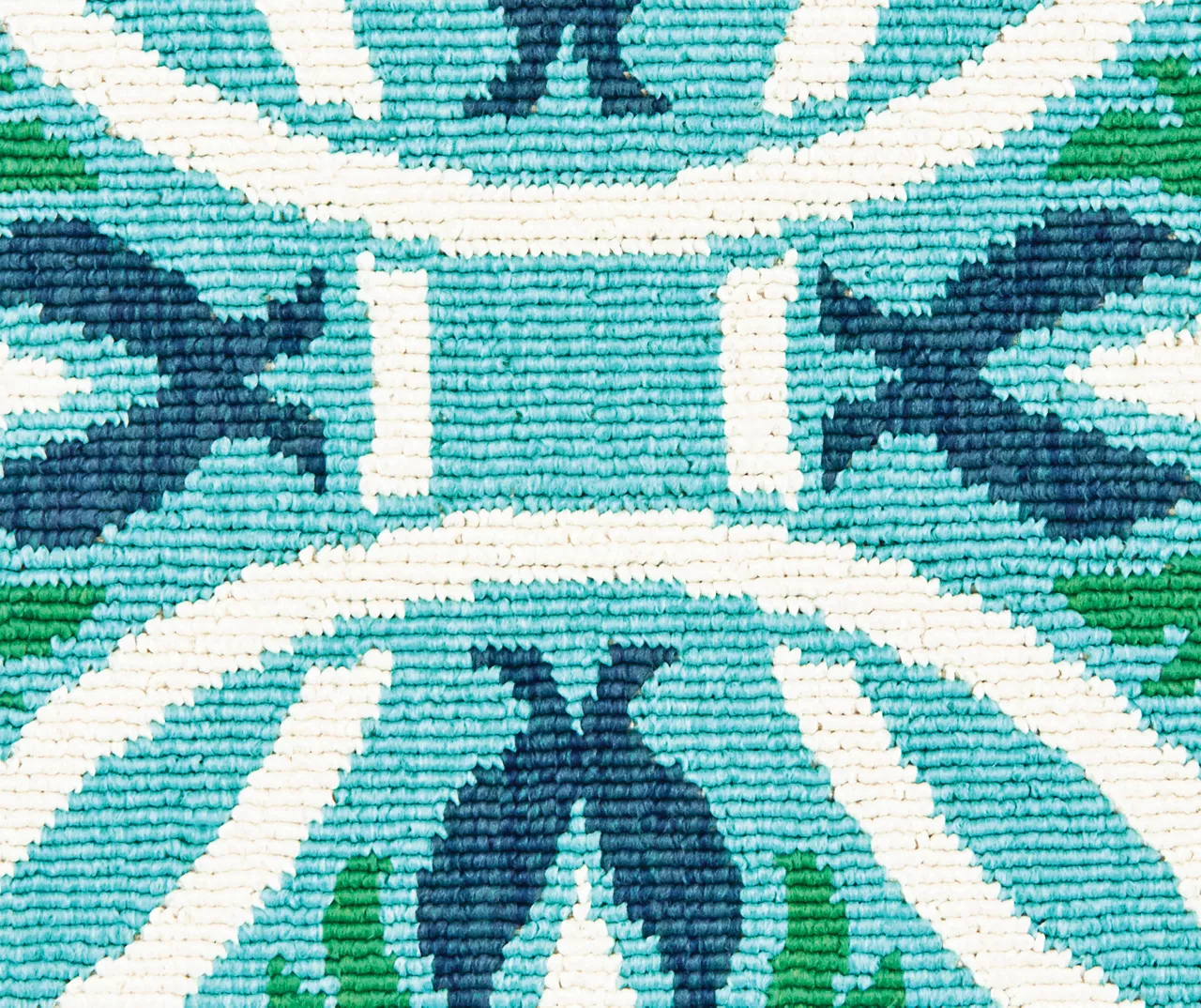 Halsey Blue & Green Round Outdoor Area Rug, (7'10") 5 Halsey Blue & Green Round Outdoor Area Rug, (7'10") - Image 5