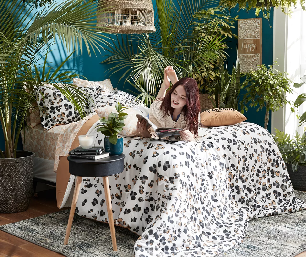 Black End Table With Bluetooth Speaker & USB Port 6 Black End Table With Bluetooth Speaker & USB Port - Image 6