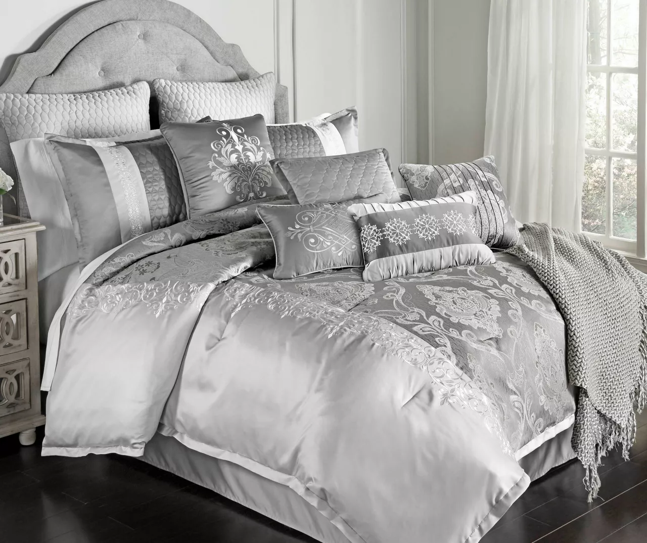 Platinum Damask Kacee Comforter Set 2 Platinum Damask Kacee Comforter Set - Image 2