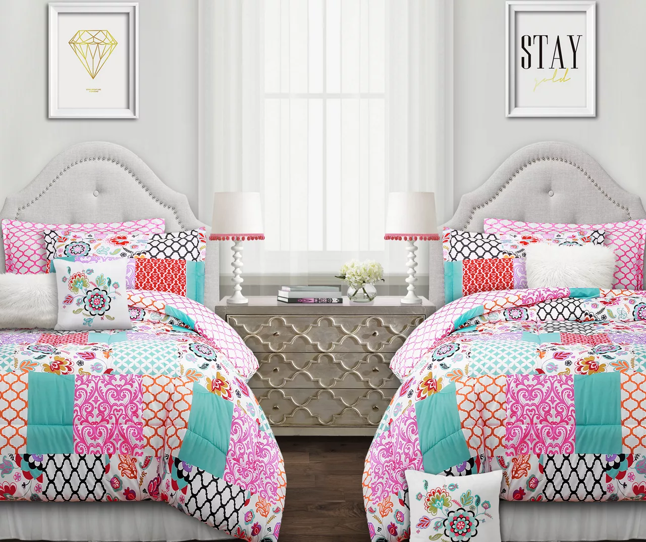 Brookdale White, Pink & Teal Pattern Patchwork Comforter Set 2 Brookdale White, Pink & Teal Pattern Patchwork Comforter Set - Image 2