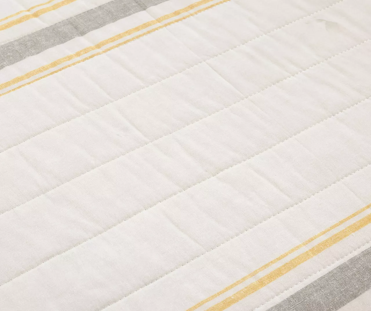 Farmhouse White, Yellow & Gray Stripe Reversible Full/Queen 3-Piece Quilt Set 3 Farmhouse White, Yellow & Gray Stripe Reversible Full/Queen 3-Piece Quilt Set - Image 3