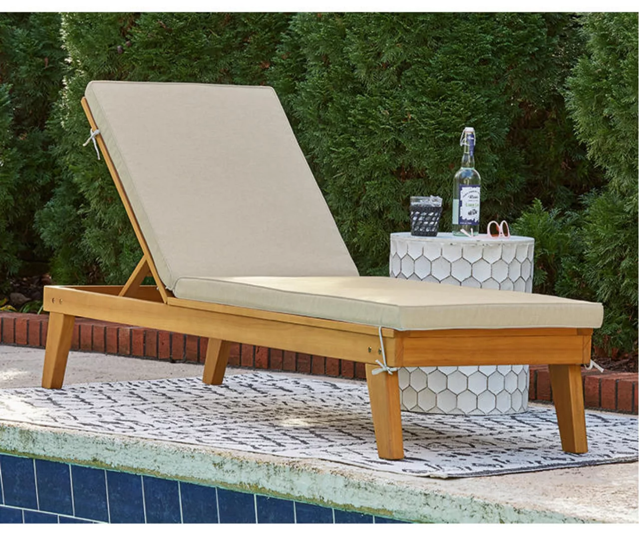 Byron Bay Wood Cushioned Patio Chaise Lounge 6 Byron Bay Wood Cushioned Patio Chaise Lounge - Image 6